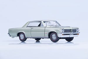 PONTIAC GTO 1964 LIGHT GREEN METALLIC — фото 7