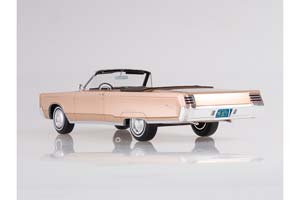 CHRYSLER NEWPORT CONVERTIBLE 1967 METALLIC-BEIGE — фото 4