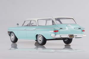 CHRYSLER NEWPORT TOWN & COUNTRY WAGON 1962 LIGHT TURQUOISE/WHITE — фото 4