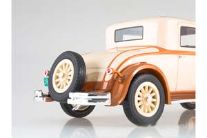 DODGE EIGHT DG COUPE BEIGE/LIGHT BROWN — фото 4
