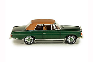 MERCEDES-BENZ 280SE 3.5 (W111) CABRIOLET 1969 GREEN METALLIC — фото 13