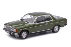 MERCEDES 280CE C123 COUPE 1980 DARK GREEN METALLIC — фото 12
