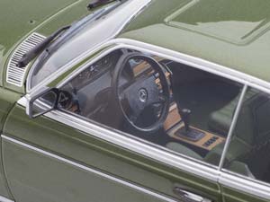 MERCEDES 280CE C123 COUPE 1980 DARK GREEN METALLIC — фото 8
