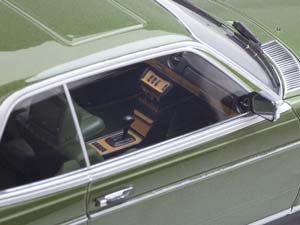 MERCEDES 280CE C123 COUPE 1980 DARK GREEN METALLIC — фото 9