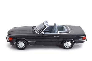 MERCEDES W107 300SL R107 1986 BLACK — фото 4