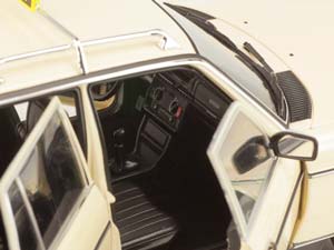 MERCEDES BENZ 200T УНИВЕРСАЛ ТАКСИ S123 (W123) 1982 БЕЖЕВЫЙ — фото 7