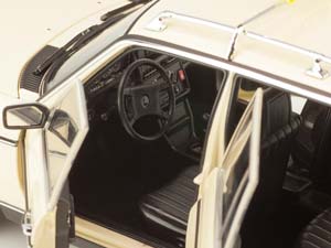 MERCEDES BENZ 200T УНИВЕРСАЛ ТАКСИ S123 (W123) 1982 БЕЖЕВЫЙ — фото 8