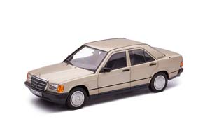 MERCEDES 190E W201 1982 CHAMPAGNE