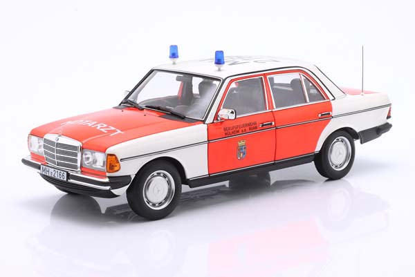 MERCEDES 200 EMERGENCY DOCTOR 1984