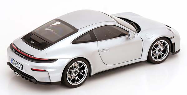 PORSCHE 911 (992) GT3 TOURING 2025 SILVER / ПОРШЕ 911 992 ГТ3 ТУРИНГ СЕРЕБРИСТЫЙ — фото 2