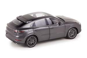 PORSCHE CAYENNE COUPE TURBO 2019 DARK GREY METALLIC — фото 2