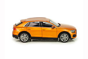 AUDI Q8 4Х4 2018 DRAGON ORANGE METALLIC — фото 14
