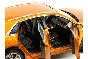 AUDI Q8 4Х4 2018 DRAGON ORANGE METALLIC — фото 6