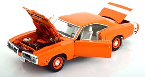 DODGE CORONET SUPER BEE GO MANGO 1970 ORANGE WHITE — фото 3