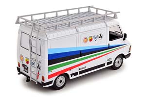 FIAT 242 ТЕХНИЧКА FIAT ABARTH С БАГАЖНИКОМ НА КРЫШЕ 1980 — фото 2