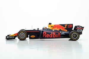 RED BULL RACING #3 3RD SPANISH GP 2017 TAG HEUER RB13 DANIEL RICCIARDO / RED BULL RACING #3 3-Й ГРАН-ПРИ ИСПАНИИ 2017 TAG HEUER RB13 ДАНИЭЛЬ РИККАРДО — фото 3