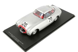 MERCEDES-BENZ 300SL 3.0L S6 TEAM DAIMLER-BENZ A.G. N 20 2ND 24H LE MANS (1952) T.HELFRICH - N.NIEDERMAYER, SILVER — фото 3