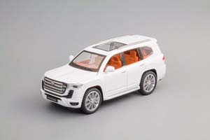 TOYOTA LAND CRUISER 300, БЕЛЫЙ — фото 1
