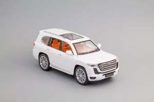 TOYOTA LAND CRUISER 300, БЕЛЫЙ — фото 2