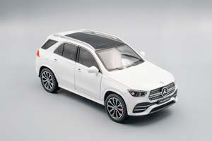 MERCEDES-BENZ GLE, БЕЛЫЙ 21 СМ — фото 2