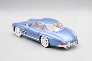 MERCEDES-BENZ W198 300SL GULLWING, СИНИЙ, 21 СМ — фото 3
