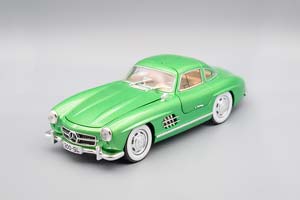 MERCEDES-BENZ W198 300SL GULLWING, ЗЕЛЁНЫЙ, 21 СМ