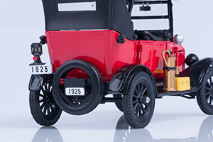FORD MODEL T TOURING FIRE CHIEF 1925 RED — фото 10