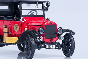 FORD MODEL T TOURING FIRE CHIEF 1925 RED — фото 11