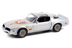 PONTIAC FIREBIRD FIRE AM BY VERY SPECIAL EQUIPMENT (VSE) 1977 SILVER WITH HOOD BIRD