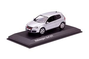 VW VOLKSWAGEN GOLF GTI (GOLF V) СЕРЕБРИСТЫЙ — фото 9