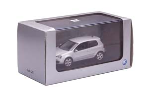 VW VOLKSWAGEN GOLF GTI (GOLF V) СЕРЕБРИСТЫЙ — фото 11