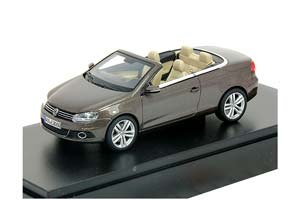 VW VOLKSWAGEN EOS II 2011 BLACK OAK BROWN MET