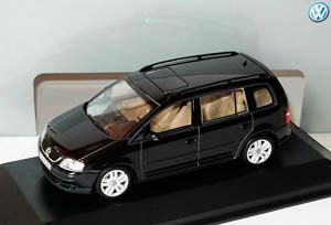 VW VOLKSWAGEN TOURAN 2003 ЧЕРНЫЙ МЕТАЛЛИК — фото 6