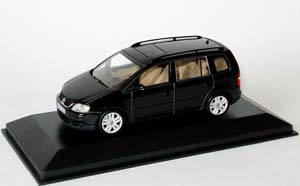 VW VOLKSWAGEN TOURAN 2003 ЧЕРНЫЙ МЕТАЛЛИК — фото 7