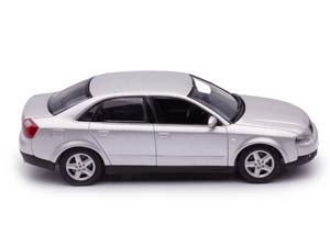 AUDI A4 B6 2000 СЕРЕБРИСТЫЙ — фото 5