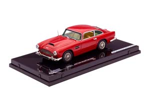 ASTON MARTIN DB4 RED