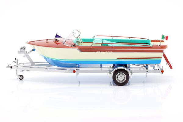 RIVA JUNIOR MOTORBOOT MIT ANHÄNGER 1966 BROWN / CREAM / LIGHT BLUE / РИВА ДЖУНИОР МОТОРБУТ МИТ АНХАНГЕР КОРИЧНЕВЫЙ КРЕМОВЫЙ СВЕТЛЫЙ СИНИЙ СВЕТЛО — фото 4