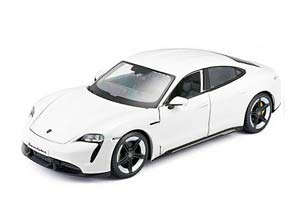 PORSCHE TAYCAN TURBO