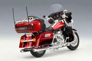 HARLEY-DAVIDSON FLHTK ELECTRA GLIDE ULTRA LIMITED 2013 DARK RED / ХАРЛЕЙ-ДЭВИДСОН ЭЛЕКТРА УЛЬТРА — фото 2