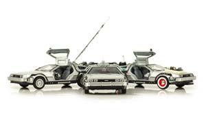 DELOREAN DMC-12 BACK TO THE FUTURE PART 1-3 1985-90 / ДЕЛОРЕАН ДМС-12 НАБОР ИЗ 3-Х МАШИН (ИЗ КИНОФИЛЬМА НАЗАД В БУДУЩЕЕ) — фото 3