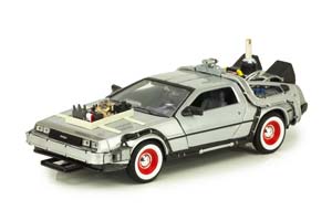 DELOREAN DMC-12 BACK TO THE FUTURE PART 1-3 1985-90 / ДЕЛОРЕАН ДМС-12 НАБОР ИЗ 3-Х МАШИН (ИЗ КИНОФИЛЬМА НАЗАД В БУДУЩЕЕ) — фото 21