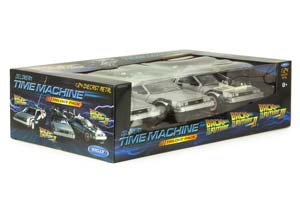 DELOREAN DMC-12 BACK TO THE FUTURE PART 1-3 1985-90 / ДЕЛОРЕАН ДМС-12 НАБОР ИЗ 3-Х МАШИН (ИЗ КИНОФИЛЬМА НАЗАД В БУДУЩЕЕ) — фото 23