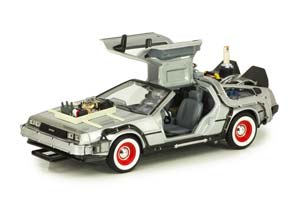 DELOREAN DMC-12 BACK TO THE FUTURE PART 1-3 1985-90 / ДЕЛОРЕАН ДМС-12 НАБОР ИЗ 3-Х МАШИН (ИЗ КИНОФИЛЬМА НАЗАД В БУДУЩЕЕ) — фото 6