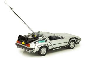 DELOREAN DMC-12 BACK TO THE FUTURE PART 1-3 1985-90 / ДЕЛОРЕАН ДМС-12 НАБОР ИЗ 3-Х МАШИН (ИЗ КИНОФИЛЬМА НАЗАД В БУДУЩЕЕ) — фото 9
