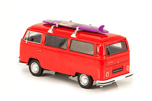VW VOLKSWAGEN BUS T2 1972 RED WITH SURF BOARD — фото 7