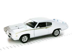 PONTIAC GTO 1969 БЕЛЫЙ — фото 7