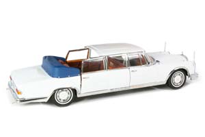 MERCEDES W100 600 PULLMAN LIMO LANDAULET 1966 WHITE — фото 2