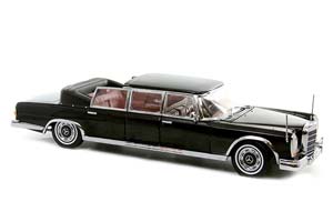 MERCEDES W100 600 PULLMAN LIMO LANDAULET 1966 BLACK — фото 9