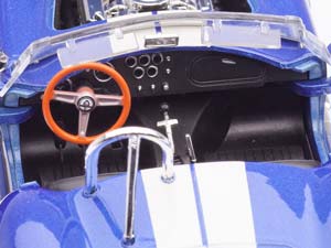 SHELBY COBRA 427 S/C 1965 СИНИЙ С БЕЛЫМ — фото 11