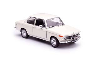 BMW 2002 TI БЕЖЕВЫЙ — фото 5